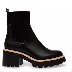 Dolce Vita Women's Chelsea Boots Lug Heel Goth Biker Rockabilly Size 6.5 Chunky
